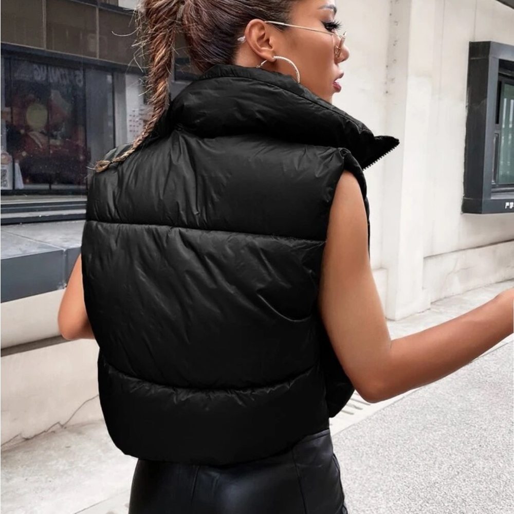 Shein Cropped Puffer Vest - Picture 3 of 11